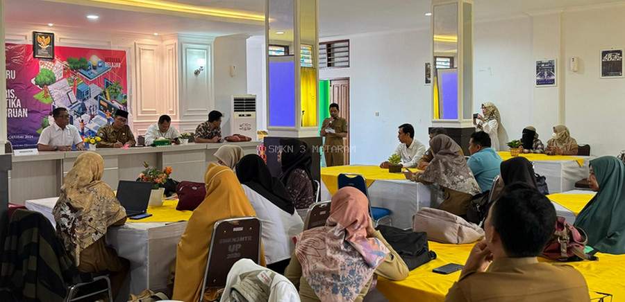 SMK Negeri 3 Mataram Gelar Pelatihan Guru untuk Tingkatkan Kualitas Pendidikan Vokasi