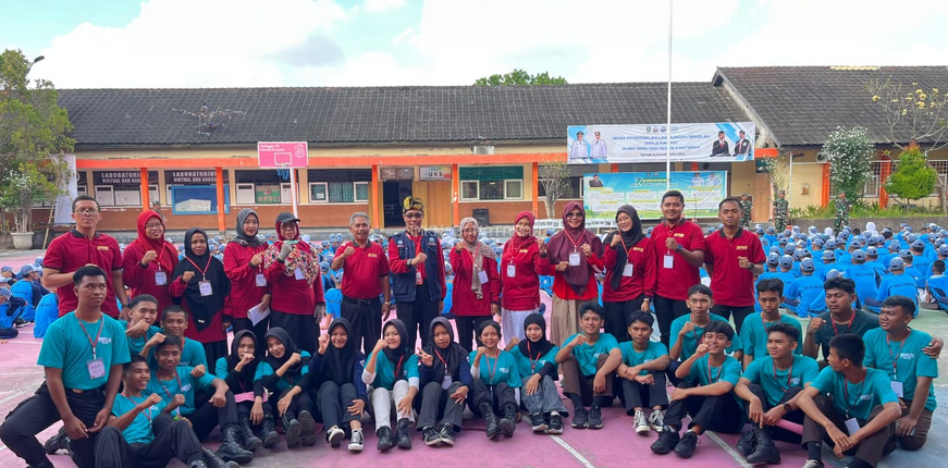 Keseruan Giat Penutupan MPLS 'Ramah' 2025 