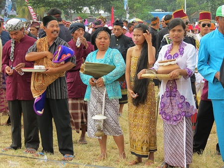 Ritual Pemberian Nama, Peraq Api