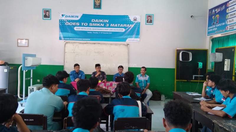 Daikin Goes to SMKN 3 Mataram, Tingkatkan Kompetensi Siswa SMK Selama 3 Hari